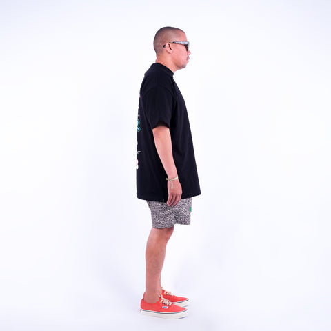 Six Variant Black