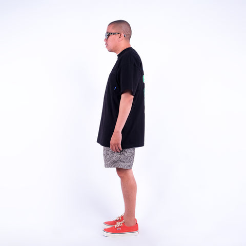 Six Variant Black