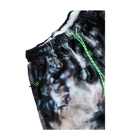 Breath Short Motif Black