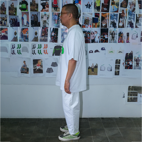 Leg White