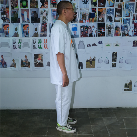 Leg White