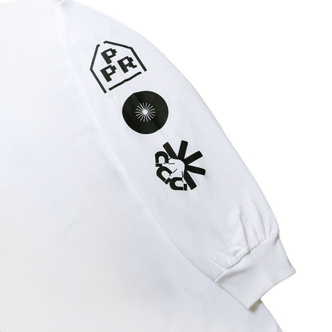 Giraffe White
